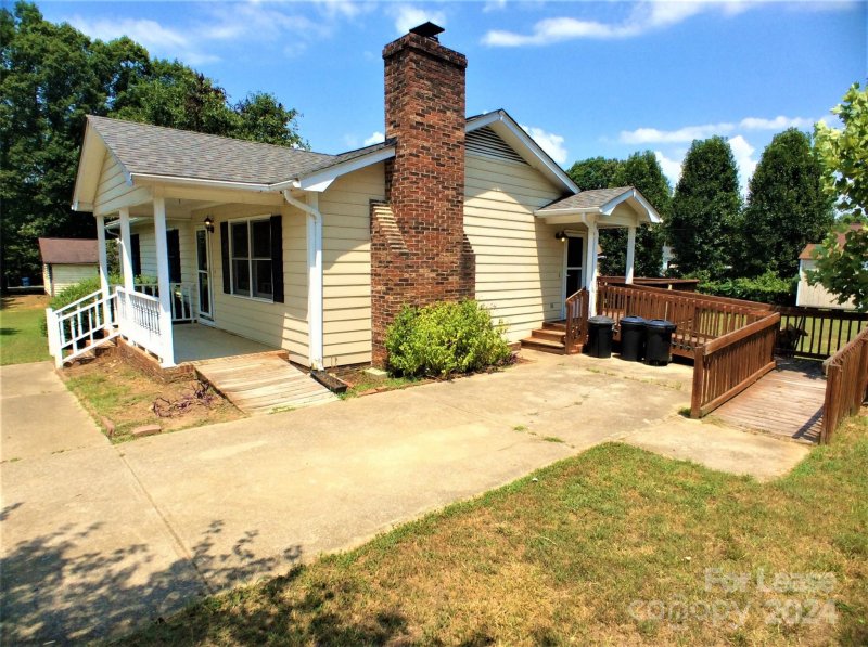 Property image 2 at 4607 Merrywood Lane, Gastonia, NC 28052