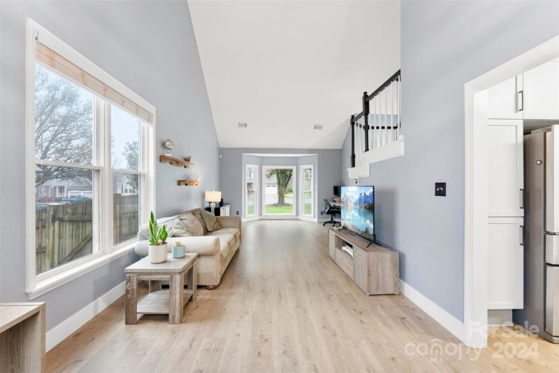 Property image 5 at 8700 Tamarron Drive, Charlotte, NC 28277