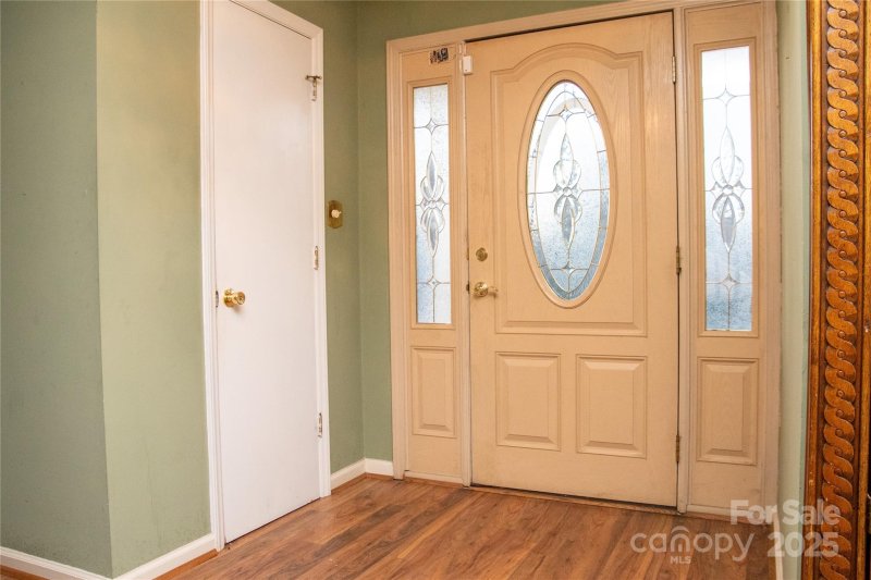 Property image 2 at 5401 Dowgate Drive, Charlotte, NC 28208