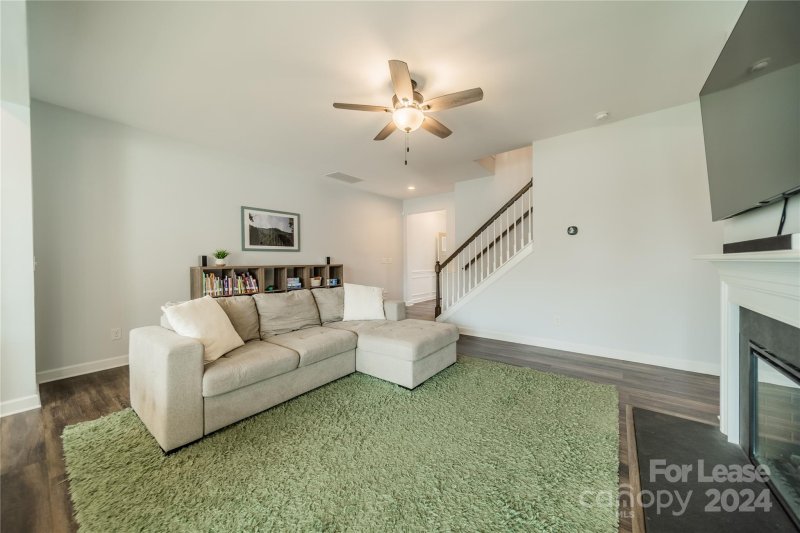 Property image 4 at 5831 Clan Maclaine Drive, Charlotte, NC 28278