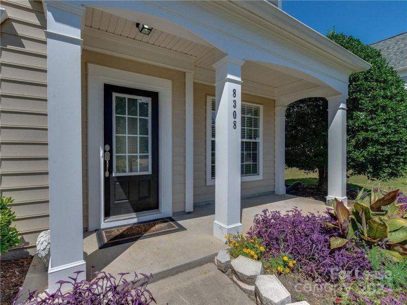 Property image 2 at 8308 Cutters Spring Drive, Waxhaw, NC 28173