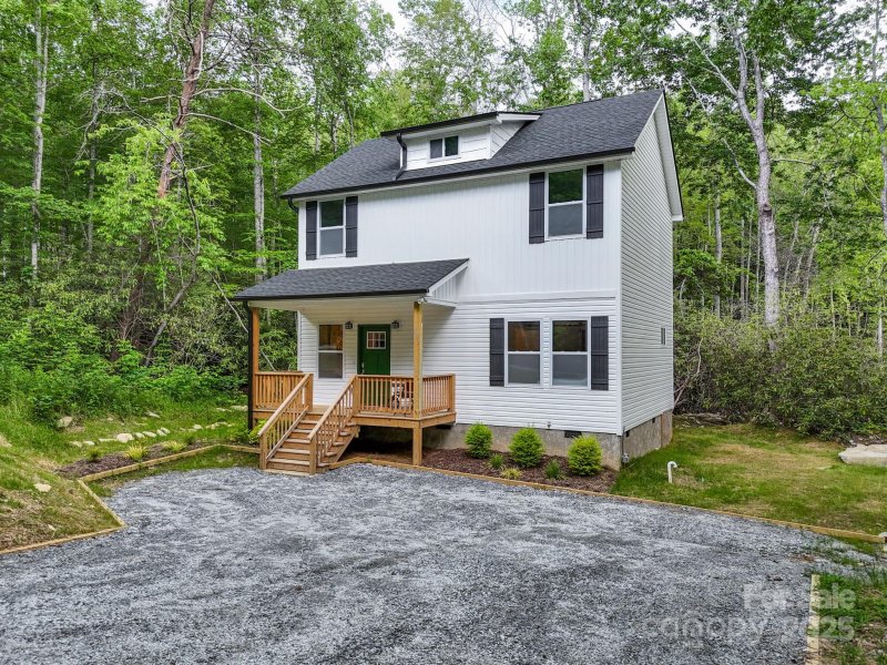 Property image 2 of 882 Wash Freeman Road in Lace Falls, Hendersonville, NC 28792