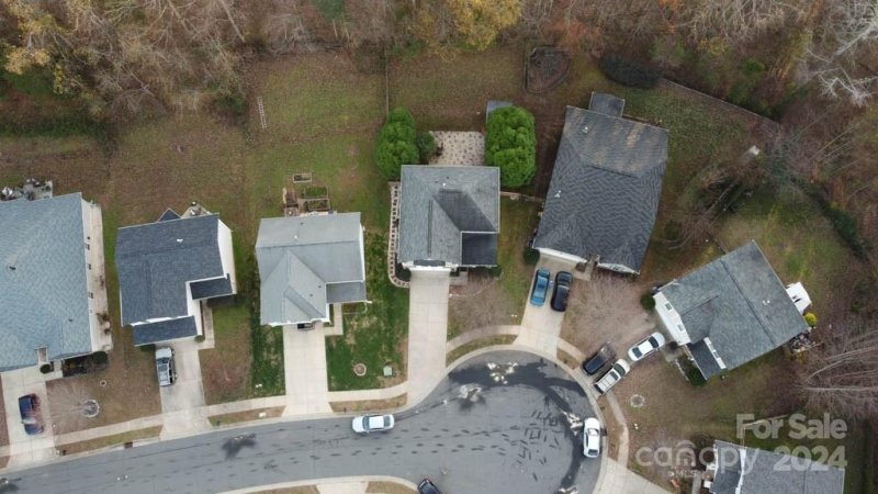 Property image 3 at 13019 Lake Erie Lane, Charlotte, NC 28273