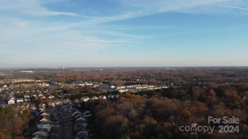Property image 5 at 13019 Lake Erie Lane, Charlotte, NC 28273