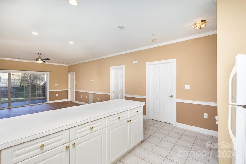 Property image 5 at 9315 Meadow Vista Road, Charlotte, NC 28213