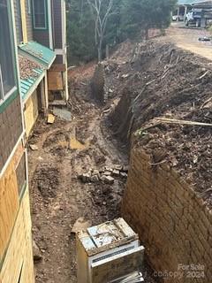 Property image 4 at 43 Creekside Way, Burnsville, NC 28714