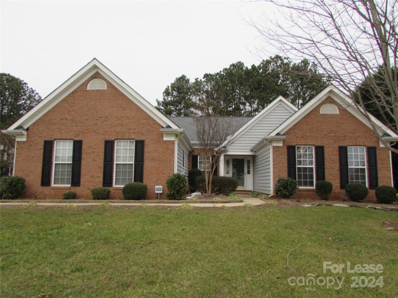 112 Spring Grove Drive