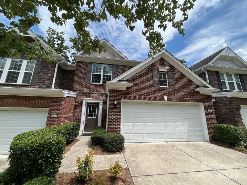 Property image 2 at 16217 Annahill Court, Charlotte, NC 28277