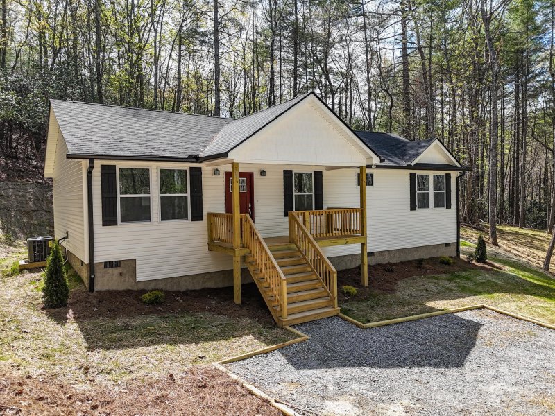 Property image 2 of 70 Erwin Hill Drive in Laurel Cove Retreat, Etowah, NC 28729