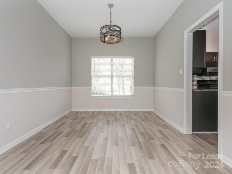 Property image 5 at 6106 Rosebriar Lane, Charlotte, NC 28277