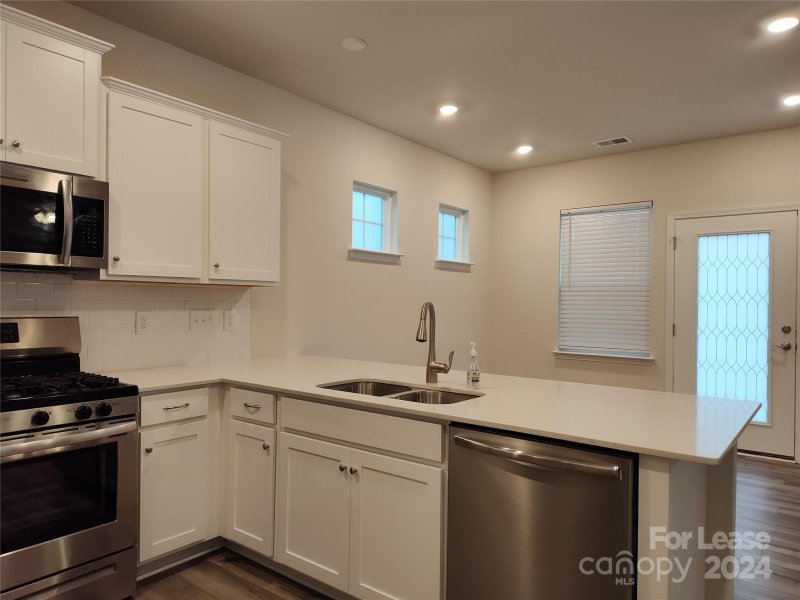 Property image 5 at 18038 Stark Way, Charlotte, NC 28278