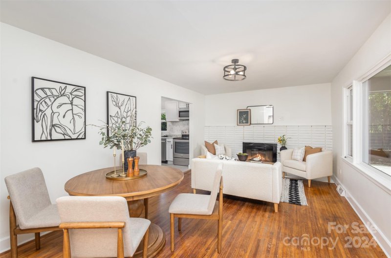 Property image 3 at 916 Pierson Drive, Charlotte, NC 28205