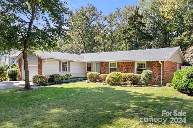 Property image 4 at 6100 Carpenter Drive, Charlotte, NC 28226