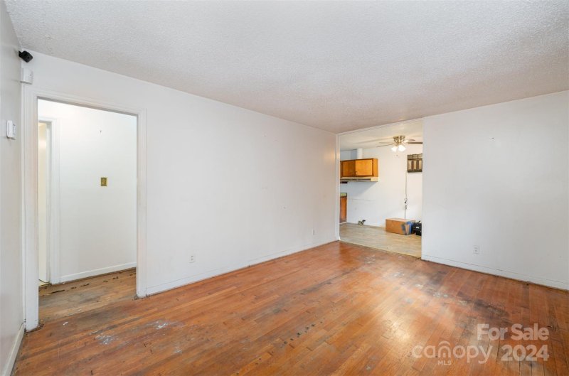 Property image 5 at 2138 Syracuse Drive, Charlotte, NC 28216