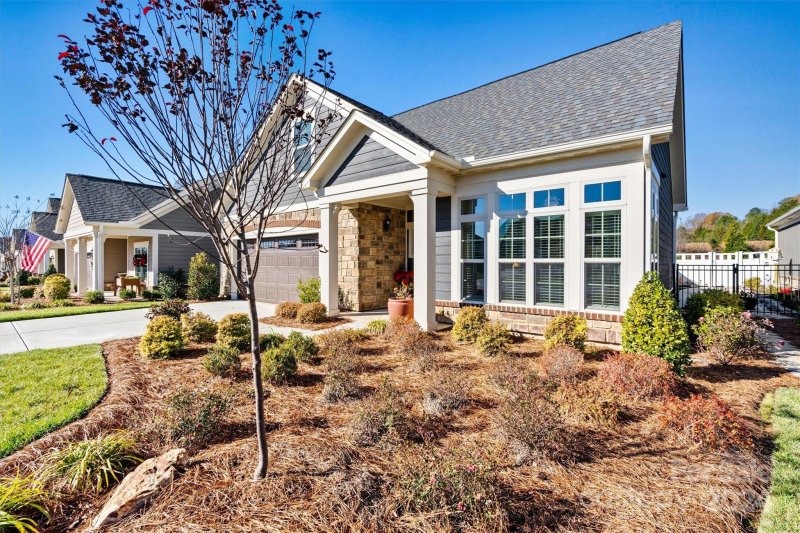 Property image 4 at 5019 Pleasant Run Drive, Matthews, NC 28104