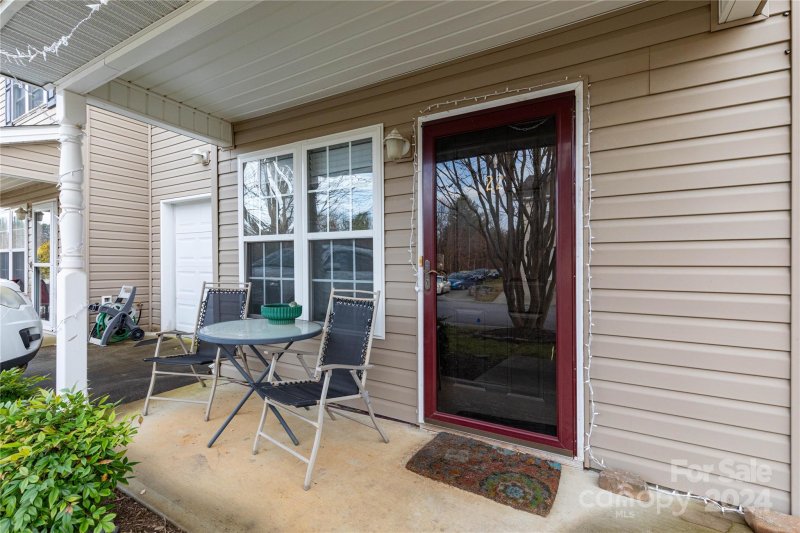 Property image 2 at 22 Yorktown Circle, Fletcher, NC 28732