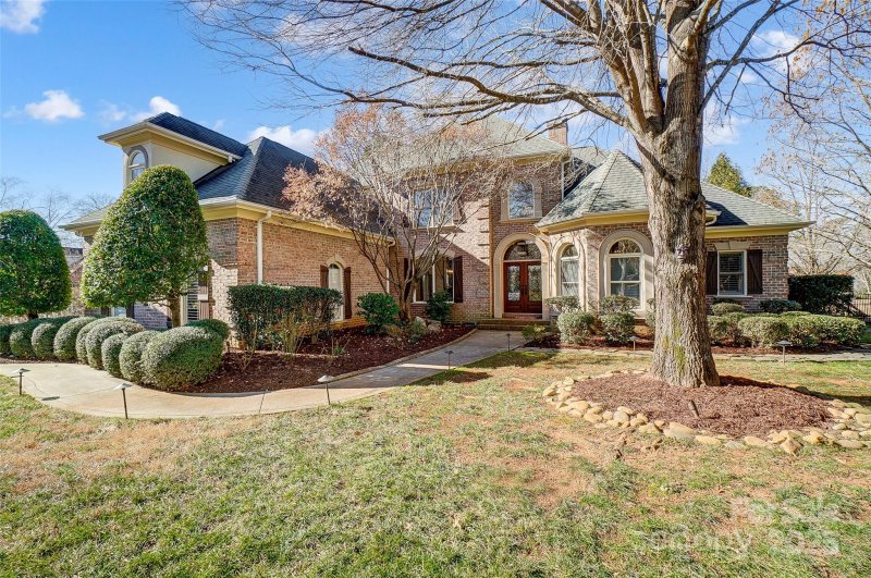 Property image 4 at 13612 Robert Walker Drive, Davidson, NC 28036