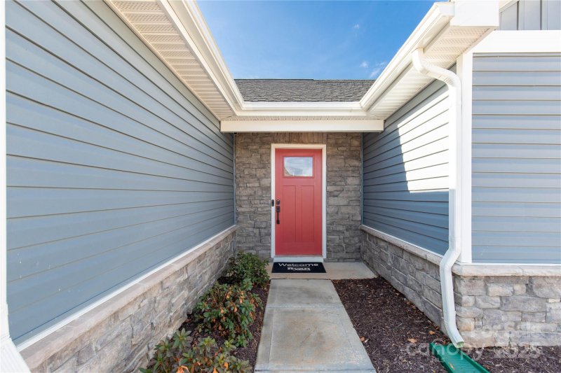 Property image 4 at 139 Commerce Boulevard, Lancaster, SC 29720