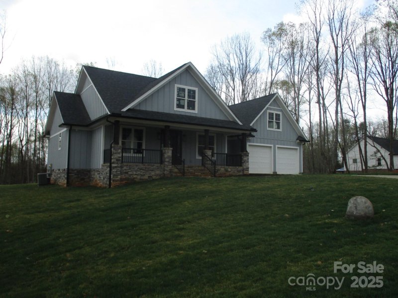 Property image 2 of 4436 Brancer Lane in Magnolia Ridge, Lincolnton, NC 28092