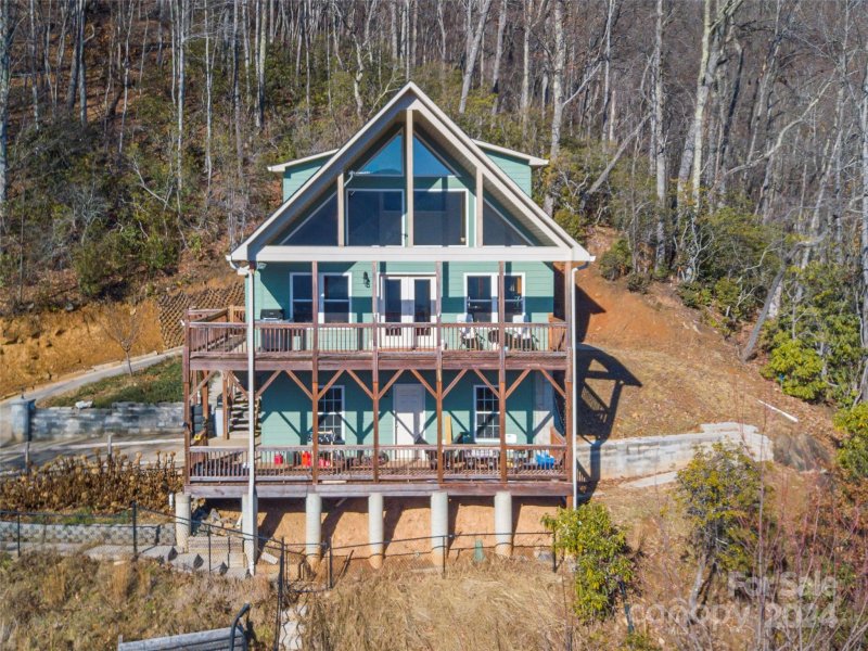 Property image 2 at 117 Walnut Drive, Maggie Valley, NC 28751