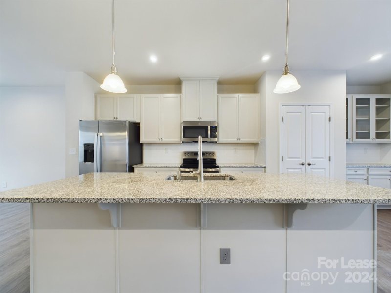 Property image 5 at 1310 May Apple Drive, Matthews, NC 28104