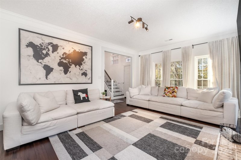 Property image 5 at 6239 Oxwynn Lane, Charlotte, NC 28270