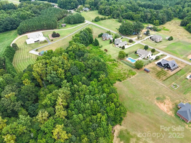 Property image 5 of 494 New Salem Road in New Salem Estates, Statesville, NC 28625