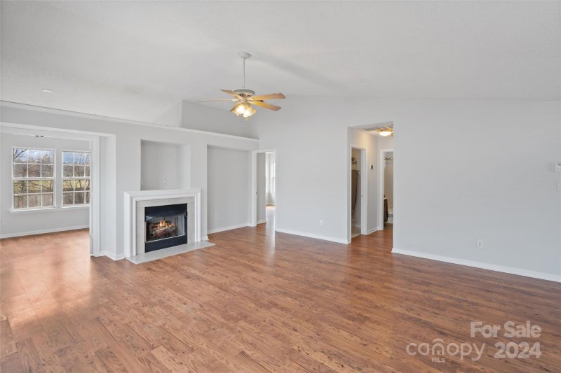 Property image 4 at 3026 Hawick Commons Drive, Concord, NC 28027