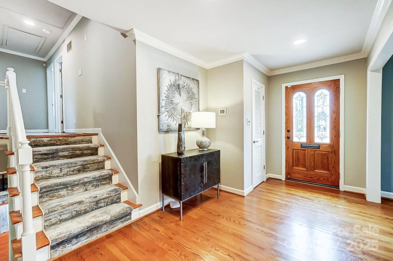 Property image 4 at 3335 Knob Hill Court, Charlotte, NC 28210