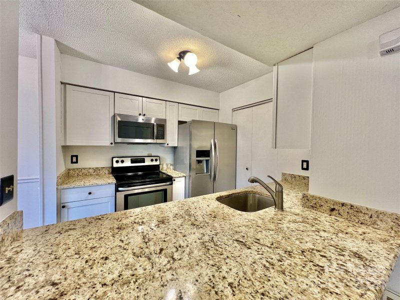 11050 Cedar View Road