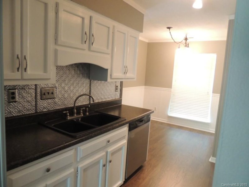 Property image 2 at 1678 Robins Nest Court, Gastonia, NC 28027