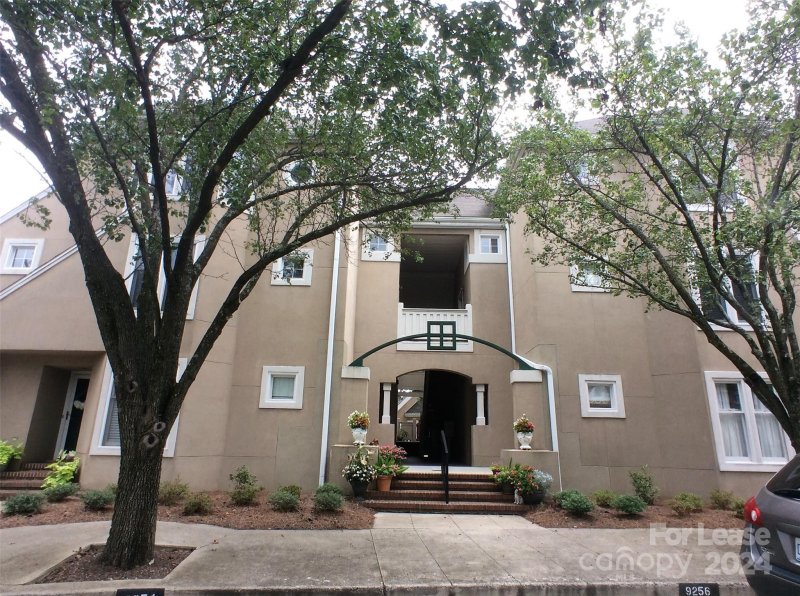 Property image 2 at 9256 Ravenwing Drive, Charlotte, NC 28262