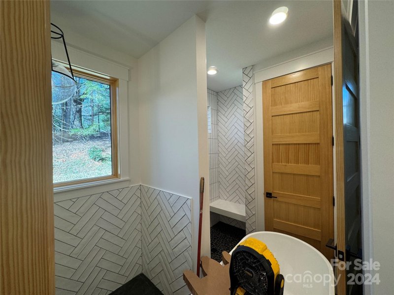 Property image 5 at 74 Piccadilly Place, Brevard, NC 28712