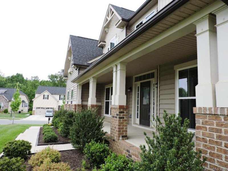 Property image 2 at 1215 Yellow Springs Drive, Fort Mill, SC 29707