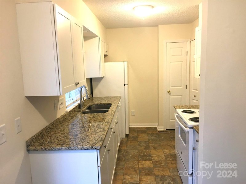 Property image 5 at 11304 E Wt Harris Boulevard, Charlotte, NC 28212