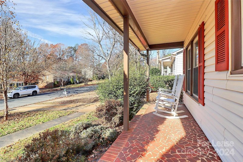 Property image 4 at 8924 Rittenhouse Circle, Charlotte, NC 28270