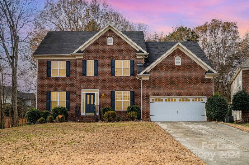Property image 3 at 11005 Chilcomb Court, Charlotte, NC 28262