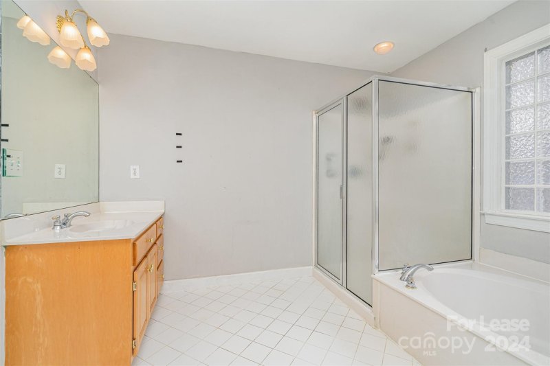 Property image 5 at 11005 Chilcomb Court, Charlotte, NC 28262