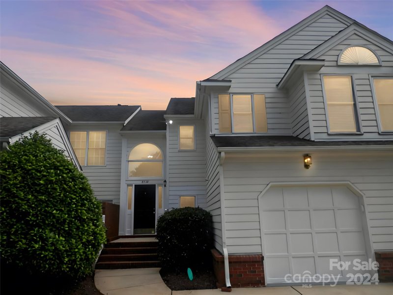 Property image 2 at 8738 Fox Chase Lane, Charlotte, NC 28269