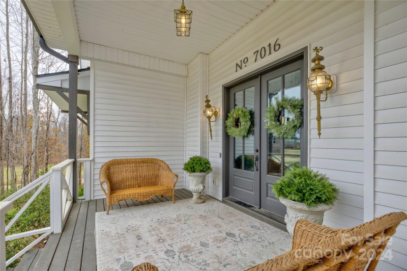 Property image 4 at 7016 Paddle View Court, Clover, SC 29710
