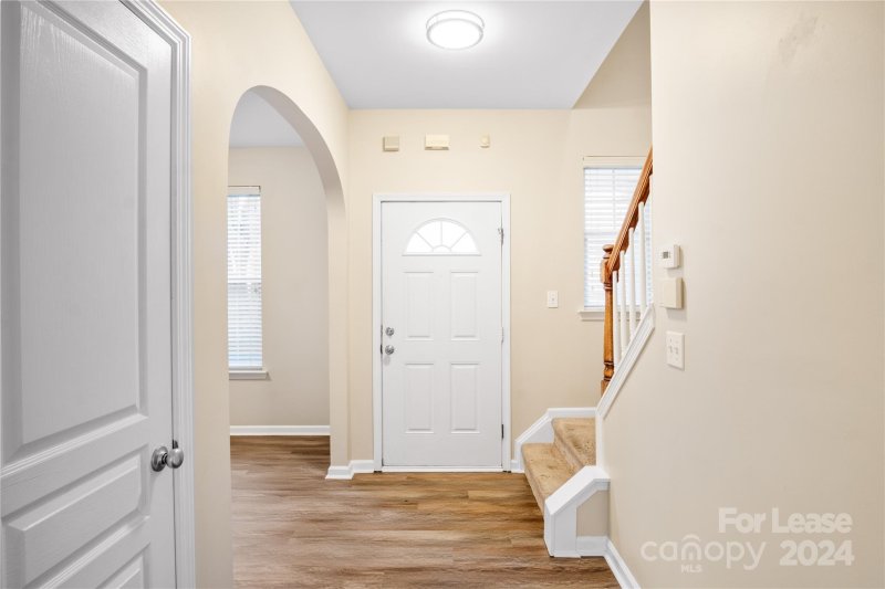 Property image 3 at 8360 Chaceview Court, Charlotte, NC 28269