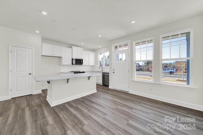 Property image 3 at 1049 S Point Road, Belmont, NC 28012