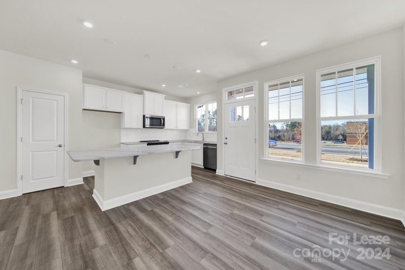 Property image 4 at 1049 S Point Road, Belmont, NC 28012