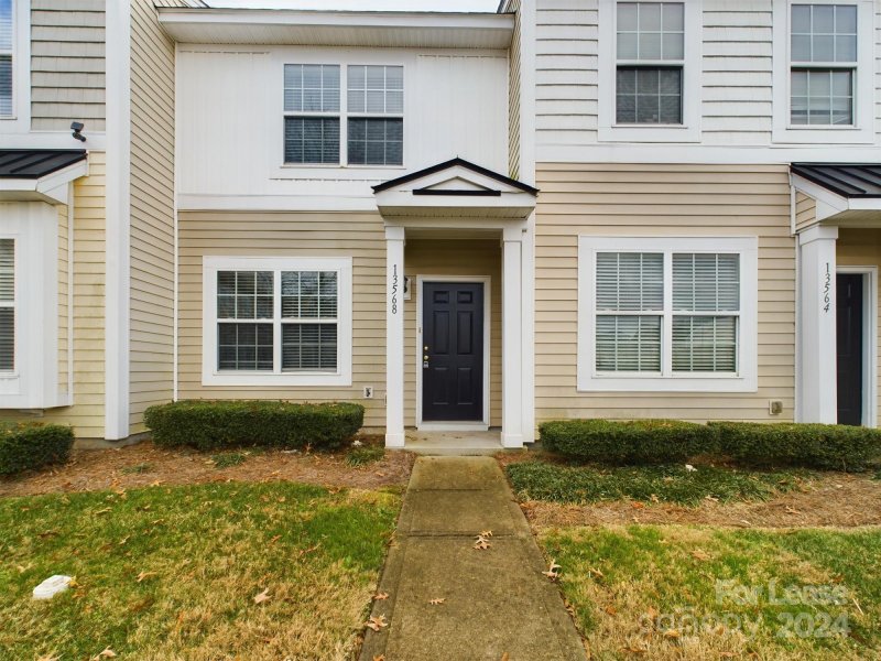 Property image 2 at 13568 Calloway Glen Drive, Charlotte, NC 28273