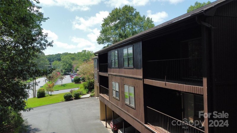 Property image 3 at 849 Nottingham Drive, Gastonia, NC 28054