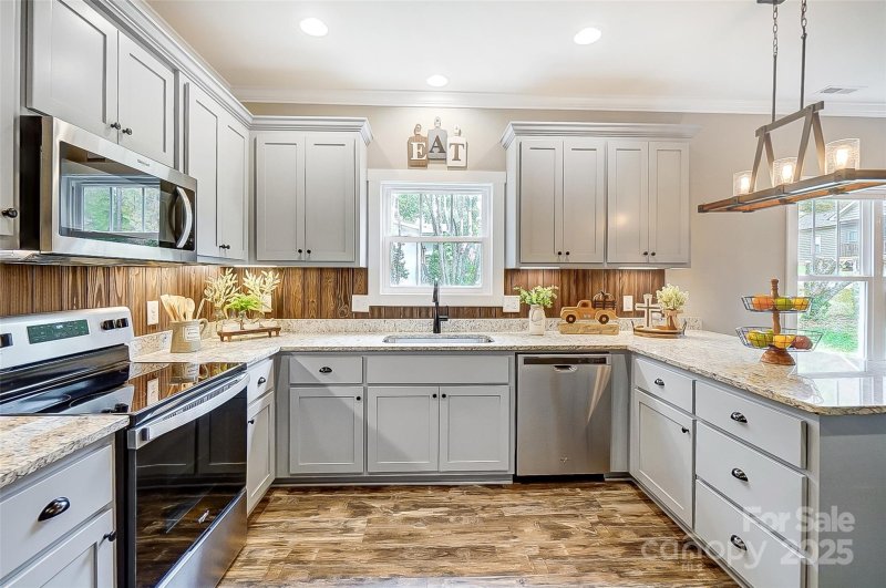 Property image 4 of 226 Hickory Street in Charleston Place, Locust, NC 28097