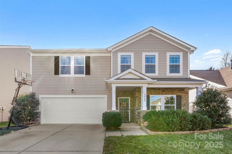 Property image 3 at 3960 Farmington Ridge Parkway, Charlotte, NC 28213