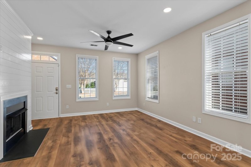 Property image 4 at 125 Quarter Lane, Mooresville, NC 28117