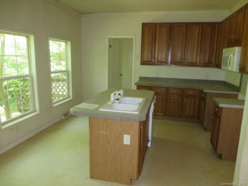 Property image 4 at 5117 Amity Lane, Iron Station, NC 28080