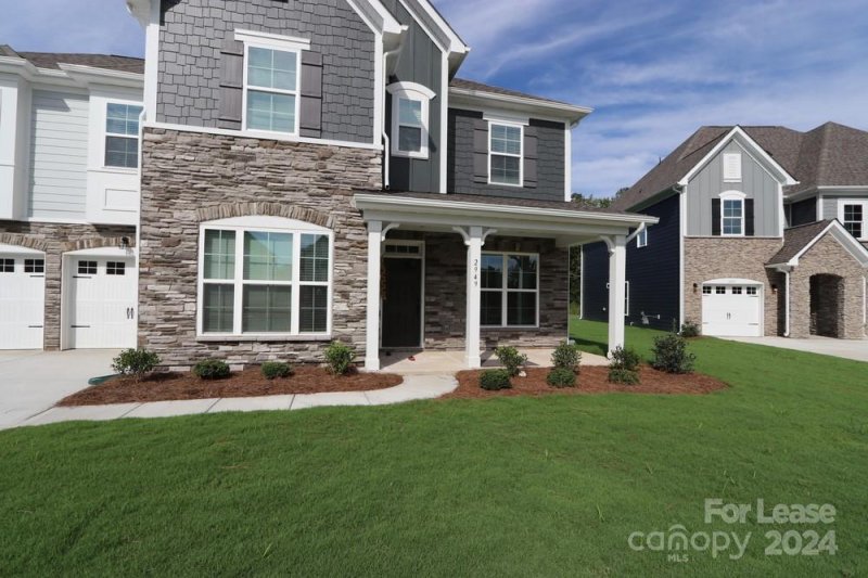 Property image 2 at 2949 Haley Circle, Davidson, NC 28036